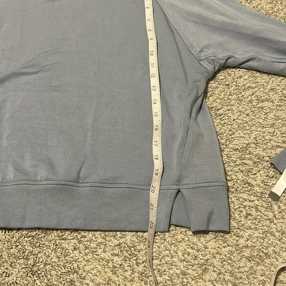 All in motion hoodie - Picture 7 of 7